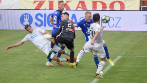 Opava prý míří do karantény, ligu asi nedohrají