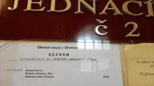 V kauze převodu bytů rozsudek nepadl, soud pokračuje 14. října