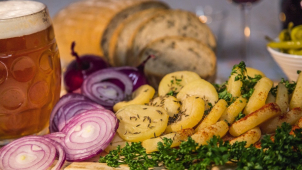 Do Olomouce se vrací Tvarůžkový festival