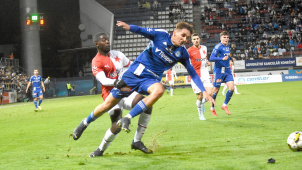 Vede brankář Staněk, Chytil je sedmnáctý