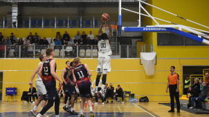 Basketbalisté BK REDSTONE mají doma Děčín