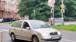 Pozor na zóny 30! Řada olomouckých řidičů ani netuší, že existují