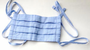 Olomouc dočasně pozastavuje příjem látkových roušek