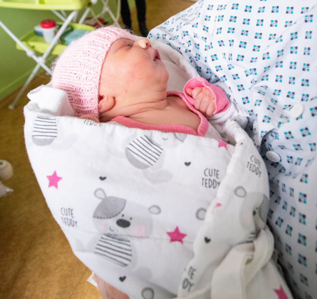 Fakultní nemocnice v červnu přivítala 192 dětí