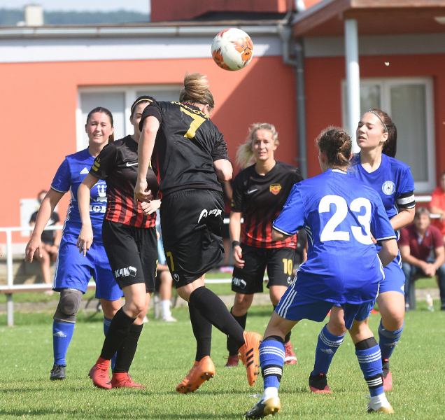 Fotbalistky SK Sigma remizovaly v Teplicích