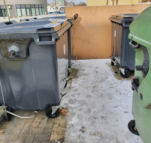 Technické služby zkouší nové kontejnery, které odolají hlodavcům