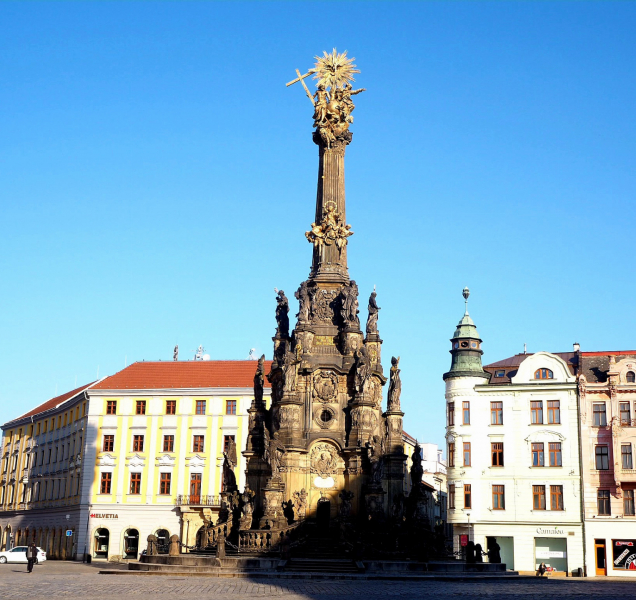 Historie olomouckých staveb: Sloup Nejsvětější Trojice