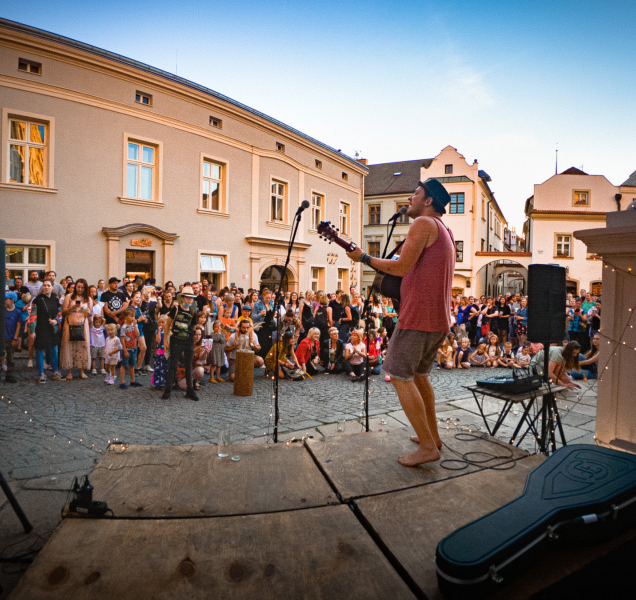 Olomouc (o)žila hudbou, v ulicích zahrál i Voxel