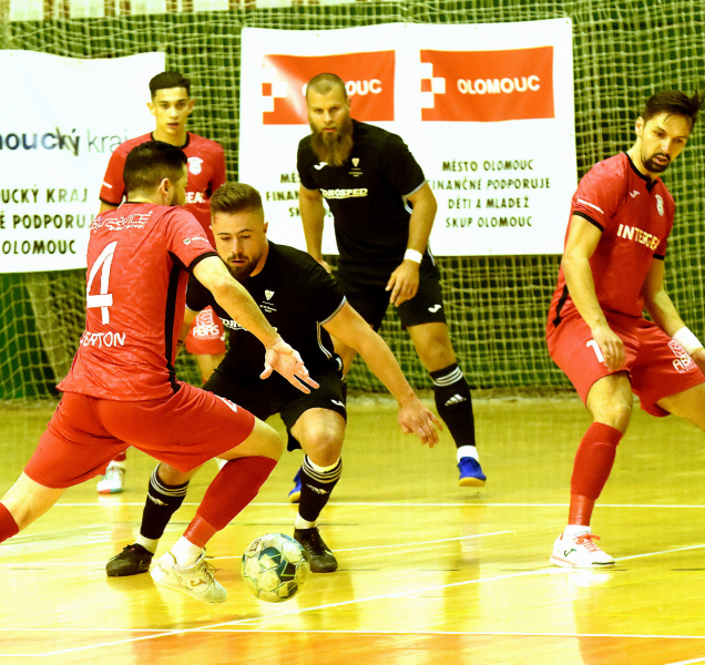 Futsalisté SK UP bojovali s Chrudimí statečně