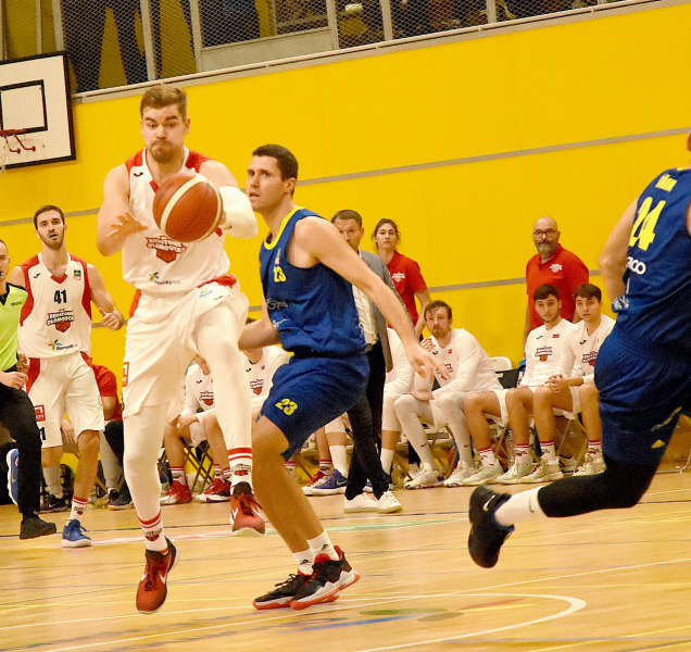 BK REDSTONE zaplatil za herní výpadek