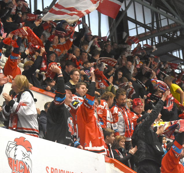 Hokejisté HC Olomouc vyhráli v Hradci a jsou v čele