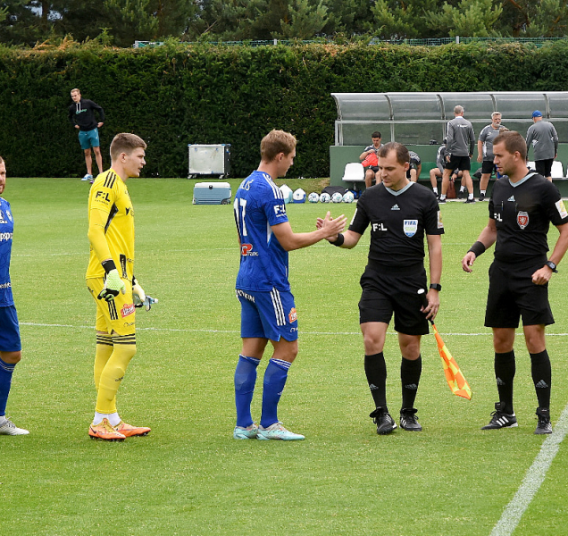 Sigma porazila Dolný Kubín, Juliš se hned trefil