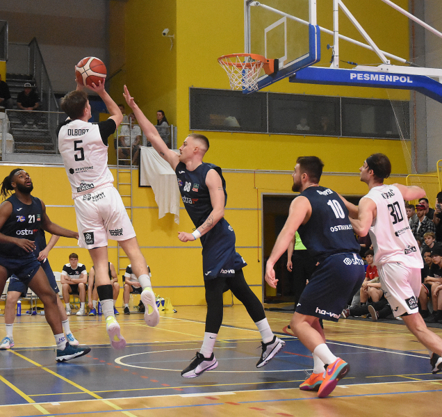 Basketbalisté BK REDSTONE jsou blízko čtvrtfinále