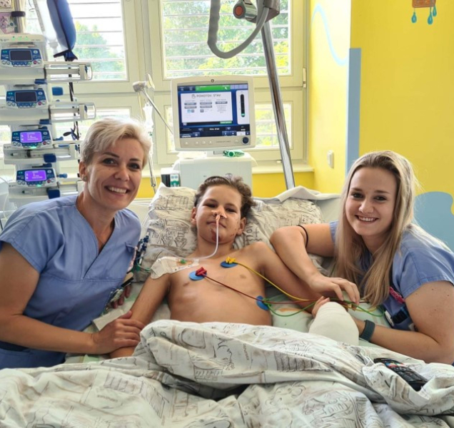 Chlapce od smrti dělila tenká hranice. V Olomouci ho zchránili