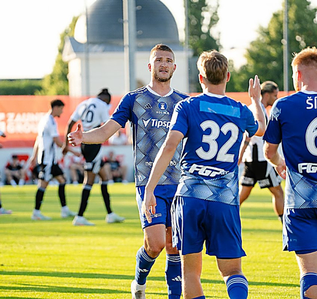 Sigma jede na generálku do Katovic