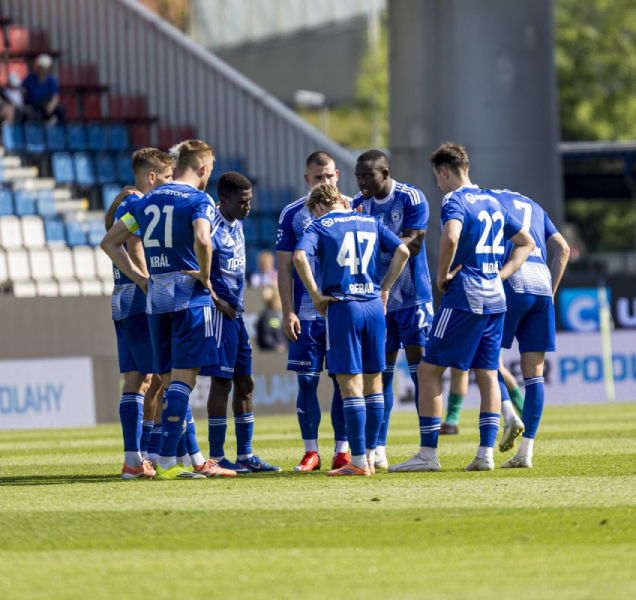 Dolžnikov a Kostadinov do Slovácka, z něj do Sigmy mladší Beran