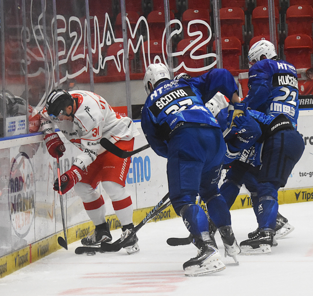 Hokejisté HC Olomouc padli v Liberci a na dno tabulky
