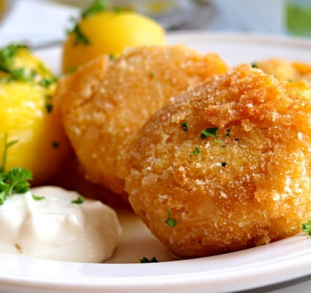 Oběd po Olomoucku? Smažené tvarůžky se salámem