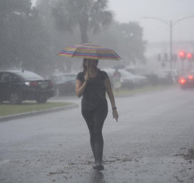 Kraj se chystá na silné bouřky a vítr až 100 km/h