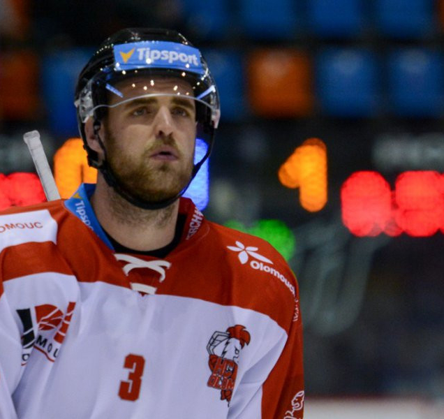 Obránce David Škůrek si zahraje za Třebíč