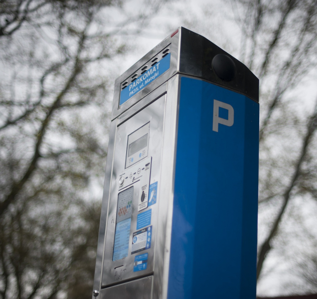 Na náměstí v Konici zdražilo parkování