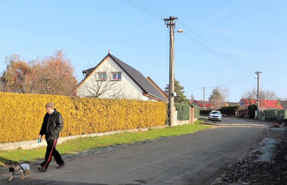 Masivní betonové sloupy veřejného osvětlení se stanou minulostí