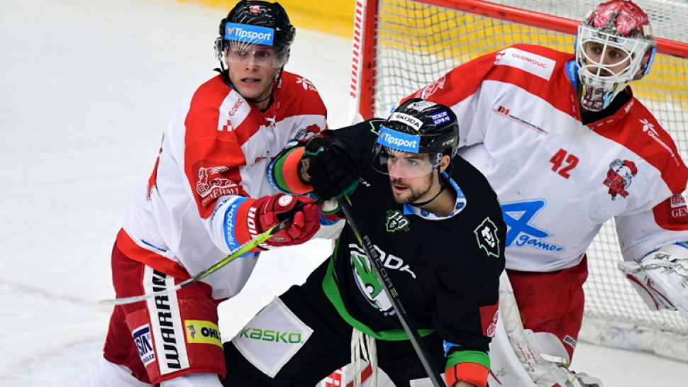 Vzhůru do play off! Kohouti vyválčili postup v prodloužení v Mladé Boleslavi