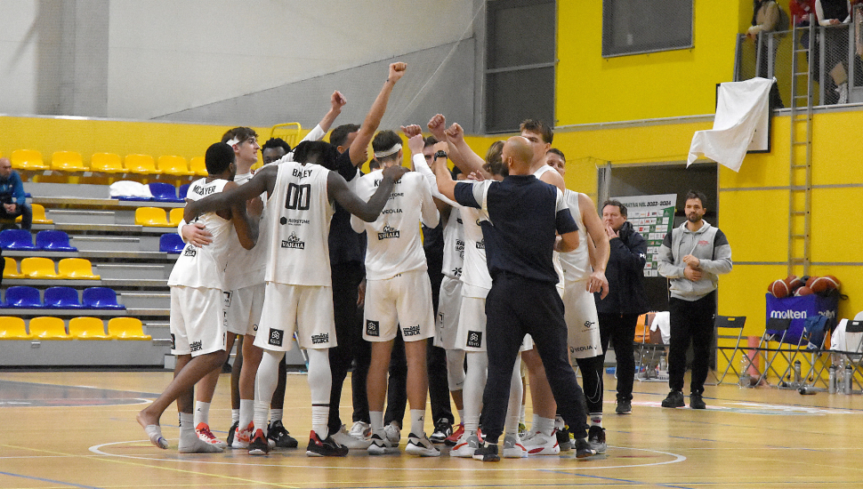 Basketbalisté BK REDSTONE mají třetí výhru