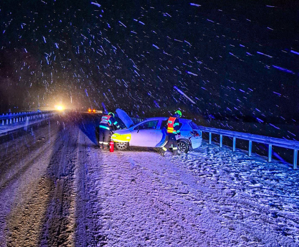 Silvestr v kraji byl klidný, hasiči zasahovali u desítek událostí