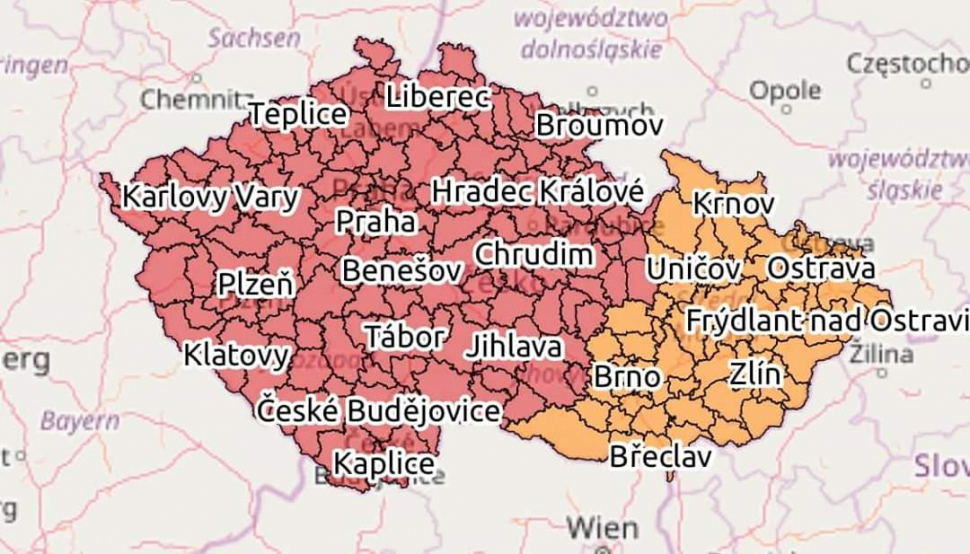 Česko zasáhne orkán Sabine, hasiči i silničáři v pohotovosti